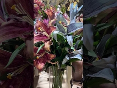 Modelo europeu de simulação retro gradiente de cor toque buquê de lírios, decoração de casa simulação de flor