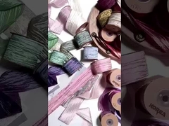 Cinturão enrugado de cor de pérola