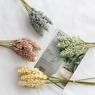 Bom preço. Decoração de flores de plástico multicolor à prova d'água para o casamento on-line