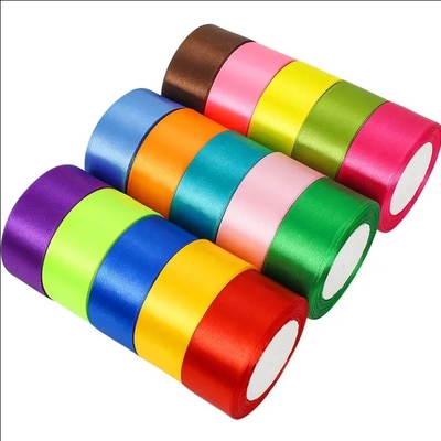 Bom preço. Rolo de fita de cetim de areia de seda pura em cor personalizada para decoração de presentes on-line