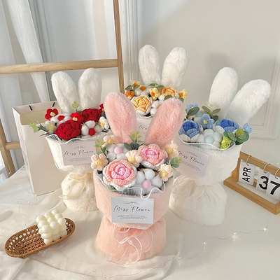 Bom preço. Carinhosas orelhas de coelho em algodão Bouquet pequeno estilo fragrância Qixi A temporada de formatura com mão leve Bouquet namorada presente de aniversário on-line