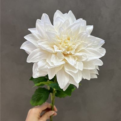 comprar Simulação de casa dalia decoração de mesa de jantar interior, flores artificiais cena de casamento adereços fotográficos Fabricação em linha