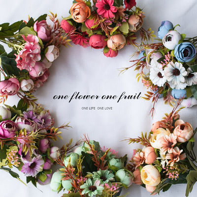 comprar Flores artificiais, flores falsas, botões de chá de diamantes, rosas de chá de plástico, flores artificiais, flores decorativas, adereços fotográficos Fabricação em linha