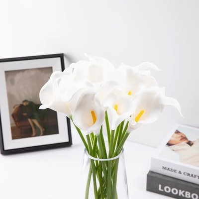 Bom preço. Bouquet de flores artificiais de alta qualidade de estilo creme, decoração para casa, sala de estar, mesa de jantar, balcão, decoração de mesa de shopping on-line