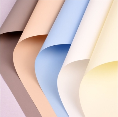 comprar 20 pedaços de papel de embrulho de flores de cor sólida com boa textura e firmeza, um papel de embrulho de buquê redondo popular russo online manufacture