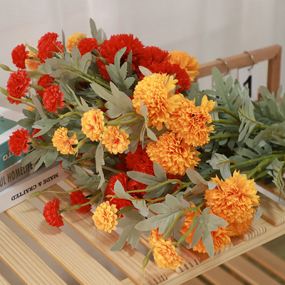 Bom preço. Venda a retalho de flores de alta fidelidade, crisântemo oriental, bola de escalão, adereços fotográficos, flor de seda, sala de casamento, decoração de casamento, arranjo de flores, crisântemo feliz on-line