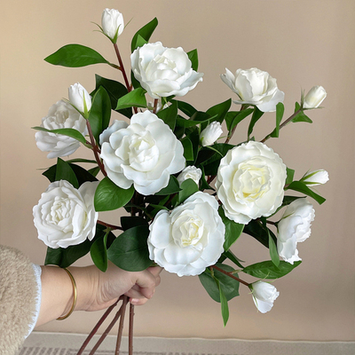 Bom preço. Gardenias artificiais, mesas de jantar, salas de estar, quartos, buquês para decoração do lar, flores artificiais, adereços de fotografia on-line