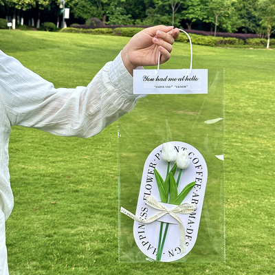 Bom preço. Novos buquês de tulipas para o Dia dos Namorados e o Festival Qixi. on-line