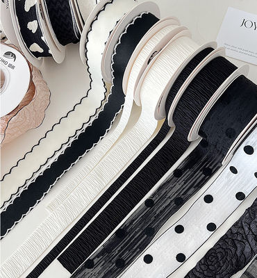 comprar Poliéster série preto e branco faixa de flores buquê de pulseira para acessórios de cabelo DIY Arco feito à mão Fabricação em linha