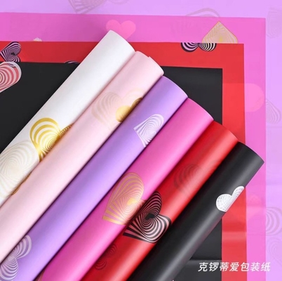 comprar Série de Papel Nosa para Embrulho de Florista Croti Love Flower DIY Embalagem de Presente Saco de Buquê de Flores com Filme Impermeável em Forma de Coração online manufacture
