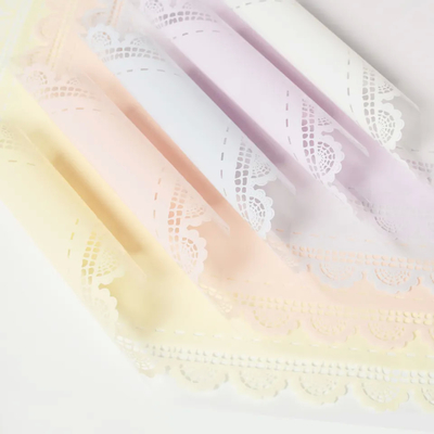 Bom preço Papel de embalagem floral de bordas de renda, papel plástico transparente on-line