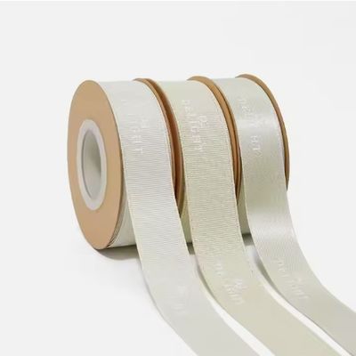Bom preço. Faixa em relevo personalizada para embalagens artesanais Poliéster sustentável Brilhante Satin Grosgrain on-line