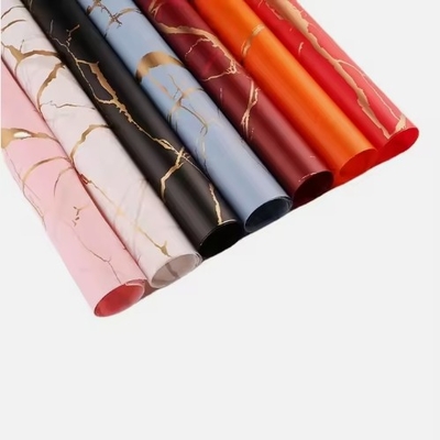 Bom preço. venda a retalho de papel de embrulho de flores de mármore dourado impermeável materiais florais embrulho de presentes on-line