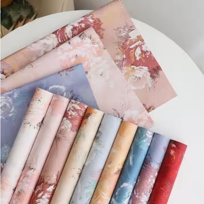 Bom preço. Papel de embrulho de buquê de flores de estilo coreano com padrão de pintura a óleo de rosa vintage 58 * 58cm Pulpa mista on-line