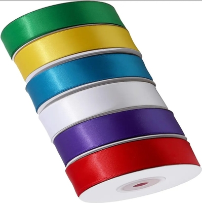 Bom preço. Fábrica por atacado Liston Satin Ribbon Roll Solid Color Decorative Polyester Ribbon Tapes for Gift Wrap on-line