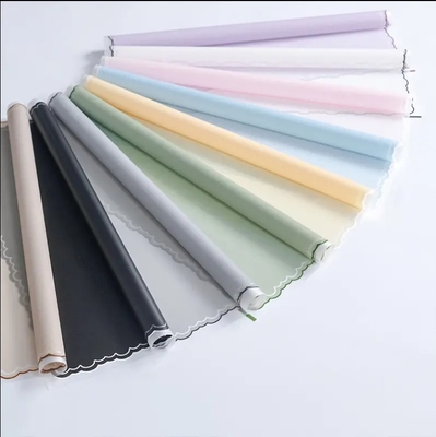 Bom preço 58CM * 58CM OPP folhas de papel de embrulho floral para flores frescas on-line