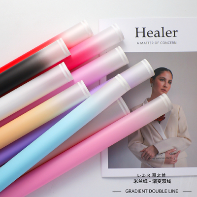 Bom preço. Papel de embrulho de flores de cores personalizadas para buquês de chupa-chupa Papel de embalagem fosco da Gradient Milano on-line