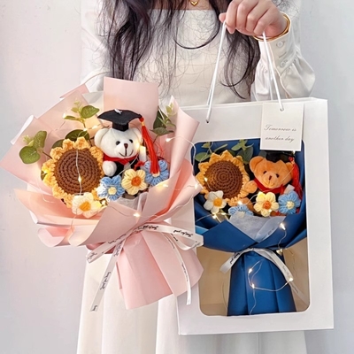 Bom preço Graduação Urso Girassol Tricote Bouquet Set Criativo Made-in-Hand Gift Fios Flor Doação para professores on-line