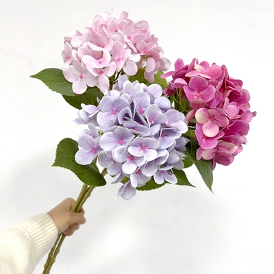 Bom preço Hortensias Bouquet de flores artificiais Bela decoração de casamento Variedade Hortensias Multicolor on-line