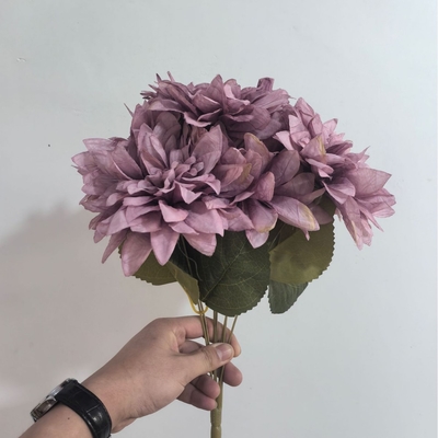 Bom preço. Requisitos para fotografar flores de seda de dália, decoração de mesa para o salão de casamento on-line