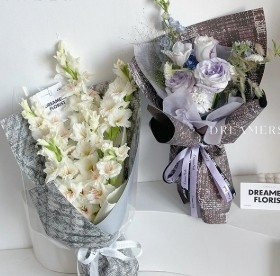 Bom preço. Papel de embalagem de flores on-line