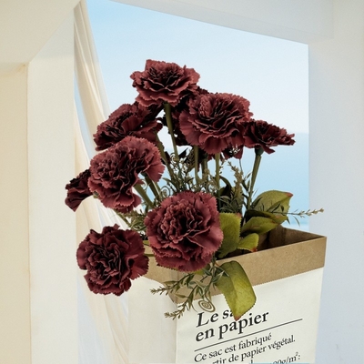 Bom preço. Simulados 13 Cravos, Bouquet Grande, Mobiliário para Casa, Decoração de Casamento de Hotel, Simulados Flores, Flores de Seda, Flores Artificiais, Atacado on-line