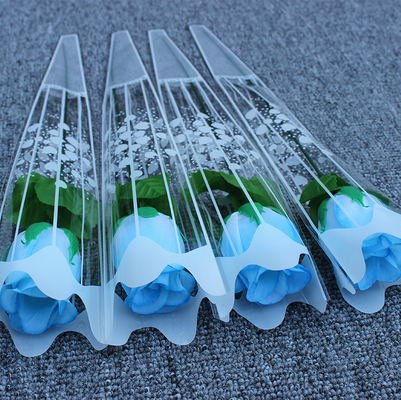 Fábrica por atacado rosas falsas únicas a preços baixos, rosas artificiais, rosas de plástico, flores de presente para o Dia das Mães, flores para eventos