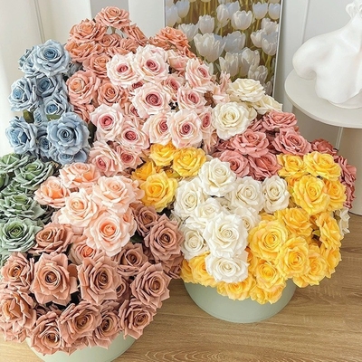 Bom preço. Flor simulada de 7 cabeças Cappuccino Flor de seda Flor simulada rosa feixe rosa casamento flor falsa Flor de decoração flor simulada flor falsa on-line