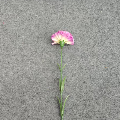 Cravos de flores artificiais, artigos de decoração do lar, bouquets de casamento ao ar livre, arranjos de cenários, venda por atacado de flores artificiais e plantas verdes