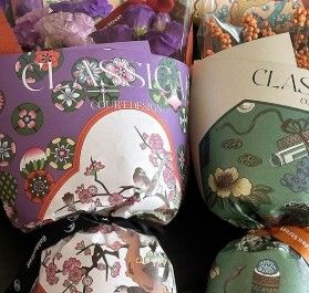 Bom preço. Papel de embalagem de flores em estilo palácio clássico on-line