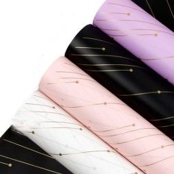 Bom preço. Arranjo Floral Impermeável 57*57cm Papel em Muitas Cores para Embalagem de Amor on-line