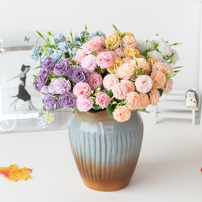 Bom preço. Bouquets artificiais de flores de lilás, presentes de festivais, vasos de flores artificiais, arranjos florais, decorações de sala de estar on-line