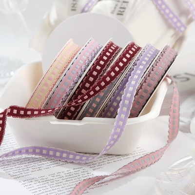 Bom preço. Lanças de salto, cordas de quadros, arco feito à mão, acessórios de clipes de cabelo, roupas, sapatos, chapéus, buquês de flores, fitas de embalagem on-line