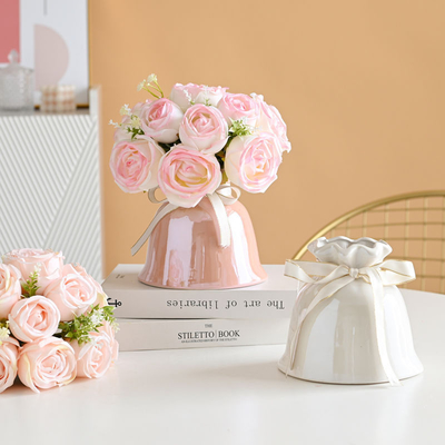 Bom preço. Flores artificiais de rosa de alta qualidade, decorações florais artificiais, buquês de flores secos, decorações de sala de estar e mesa de jantar, flores de plástico, ornamentos florais de seda on-line