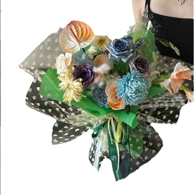 Bom preço. Yuexin Xiancai opp transparente papel de embrulho de flores à prova d'água, papel de vidro em forma de coração papel de embrulho de flores, buquê de flores feito à mão on-line