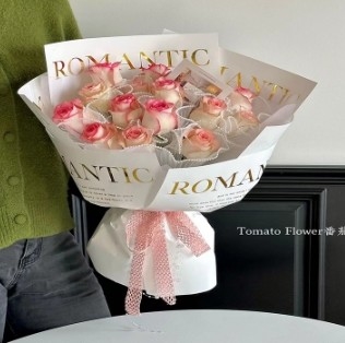 Bom preço. Papel de embalagem de flores popular de estampagem a quente on-line