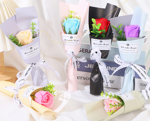 Bom preço. Dia dos Namorados e presente de Natal, rosa de sapão de renda única, flor artificial, mini-bouquet de lembrança fresco e pequeno. on-line