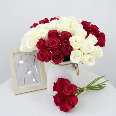 Bom preço. Simulação de 7 cabeças de rosa por atacado concubina imperial rosa portátil rosa pacote mobiliário para casa hotel decoração de sala de casamento on-line