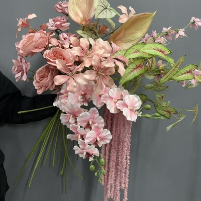 Bom preço. Pó de pasta de feijão, rosa cinza, rosa sujo, flores falsas, flores de seda, simulação de casamento, guia de flores, teto do salão de casamento, adereços de bola bordados on-line
