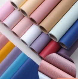 Bom preço. Papel de embalagem de flores de cor sólida para embalagem de floristas e embalagem de buquês Tempo de envio 30-45 dias on-line