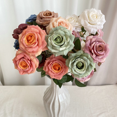 Bom preço. Simulação de 3 cavalos bêbados, rosas de diamante, guia de viagem de casamento, pacote de rosas, decoração da sala de estar, fotografia, adereços fotográficos, flores falsas on-line