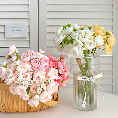 Bom preço. Flor de Simulação de Lótus de Vento Ins Flor Falsa Salão de Casamento Segurando Buquê Pequeno Fresco Decoração de Casa Simples Adereços de Fotografia on-line