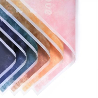 Bom preço. Papel de Embrulho Impermeável de Flores para Festival 56*56cm AMOR Han Su Papel Embrulho de Buquê de Flores on-line