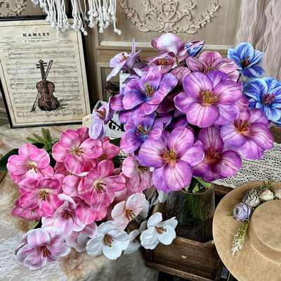 Bom preço. Simulação de Tulipa de Sete Cabeças Falsas Flores artesanais Bouquet Decoração de casamento com Flor de Seda Flores artificiais Decoração de casamento Flores de piso on-line