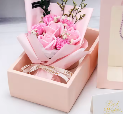 Bom preço. Flor de sabonete artificial promocional, buquê de presente de dia das mães, dia dos namorados, rosa, sabonete artesanal, caixa de presente, flores on-line