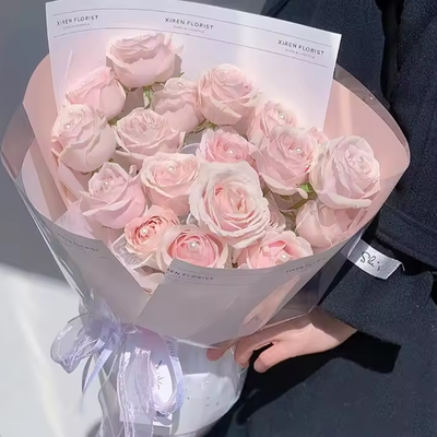 Bom preço. Flores artificiais perfumadas feitas à mão Presentes de Dia dos Namorados Preços por atacado personalizáveis Sapão de alta qualidade Bouquet de flores on-line