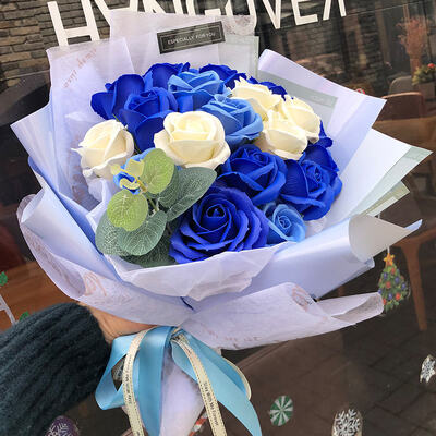 Bom preço. Belo Prático Presente Reciclado Bouquet de Casamento Flor Decoração do Lar Sabão Artificial Rosa Bouquet Presente Dia dos Namorados on-line