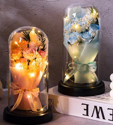 Bom preço. Sabão Flores Capa de vidro LED Dia dos Namorados Dom Romântico Sabão Artificial Rosa Bouquet Dia das Mães Dom on-line