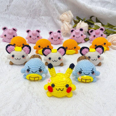 Bom preço. Portagem por atacado de crochê feito à mão colorido boneca de desenho animado personagem de desenho animado brinquedos de crochê feitos à mão on-line
