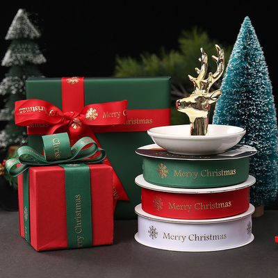 Bom preço Fácil amarrar a fita de ondulação impressa do Natal para o papel de embrulho on-line